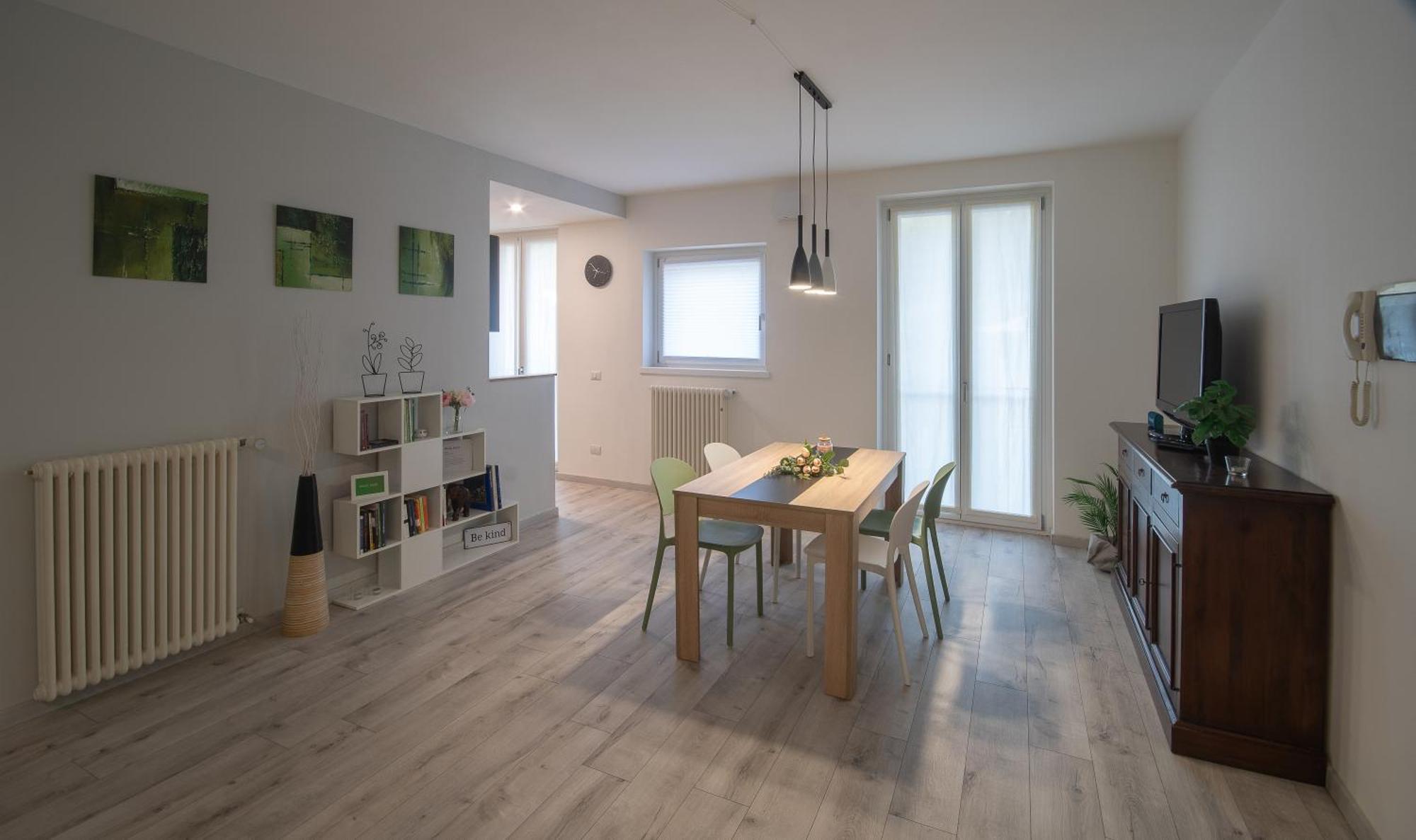 Casa Vacanze Sweetland Chiavenna Esterno foto