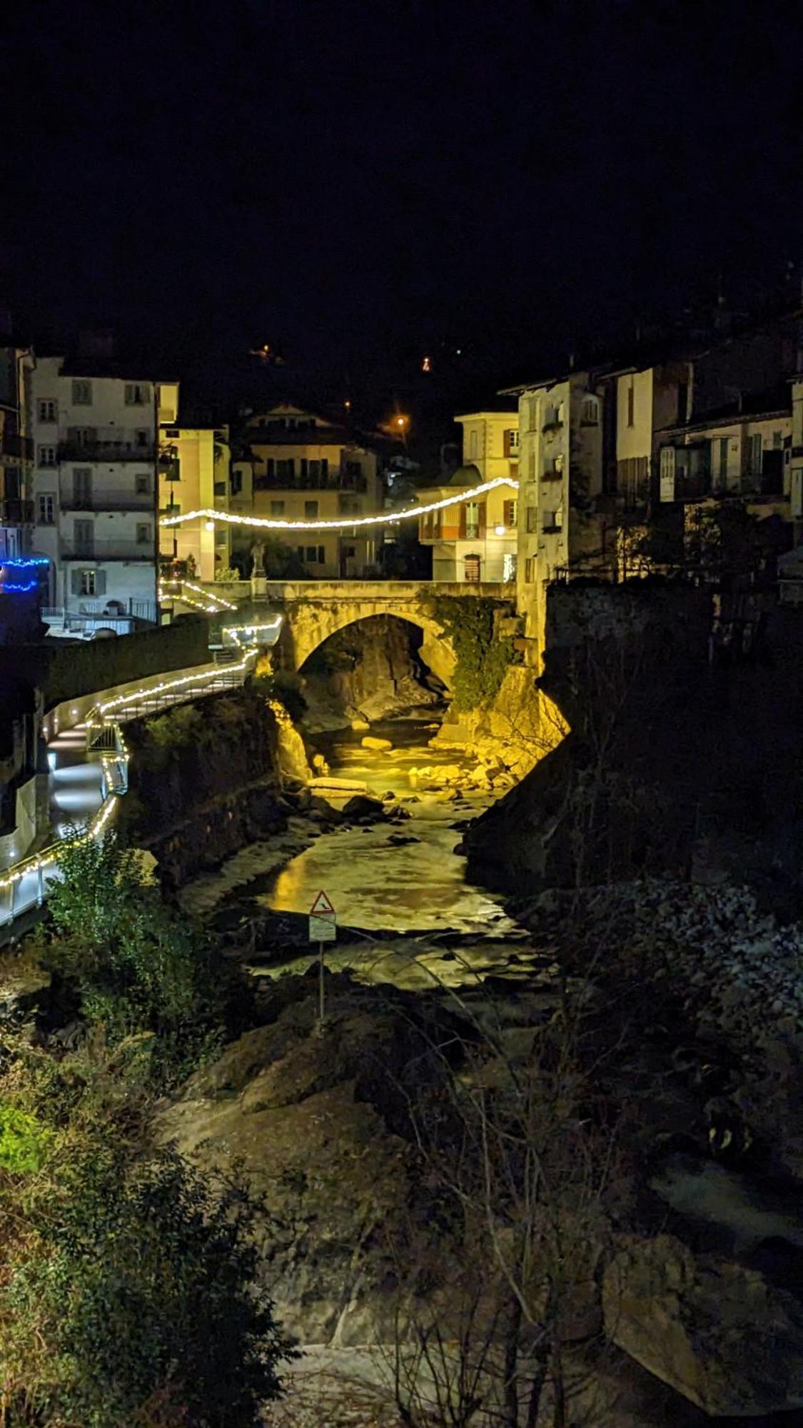 Casa Vacanze Sweetland Chiavenna Esterno foto